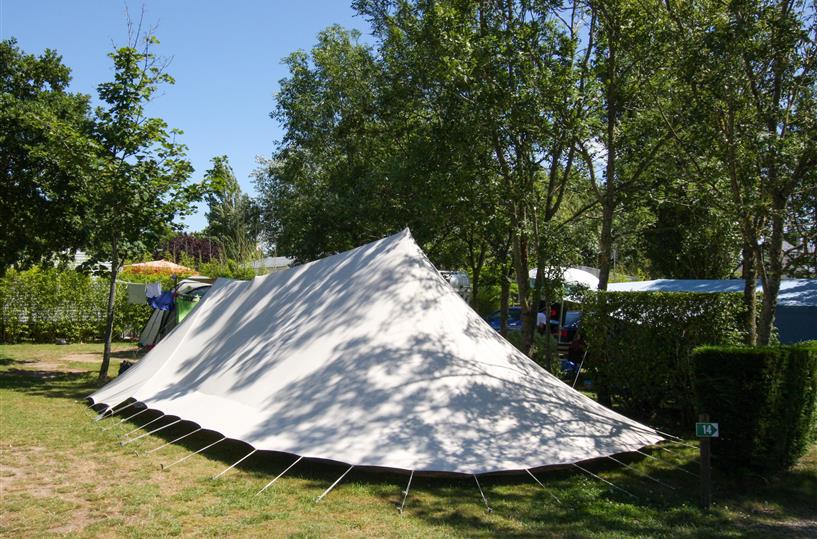 pitch for tent in Genêts campsite in Sarzeau
