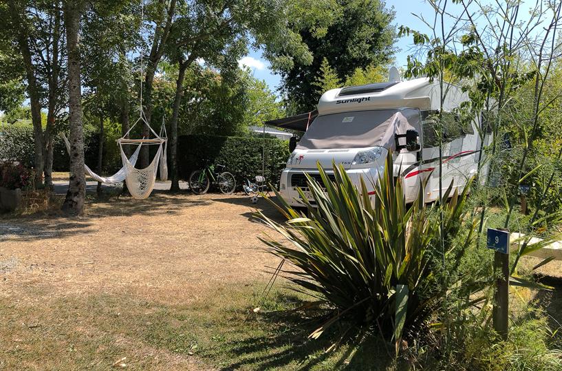 Campervan or motorhome pitch at Les Genêts campsite South Morbihan - Bretagne